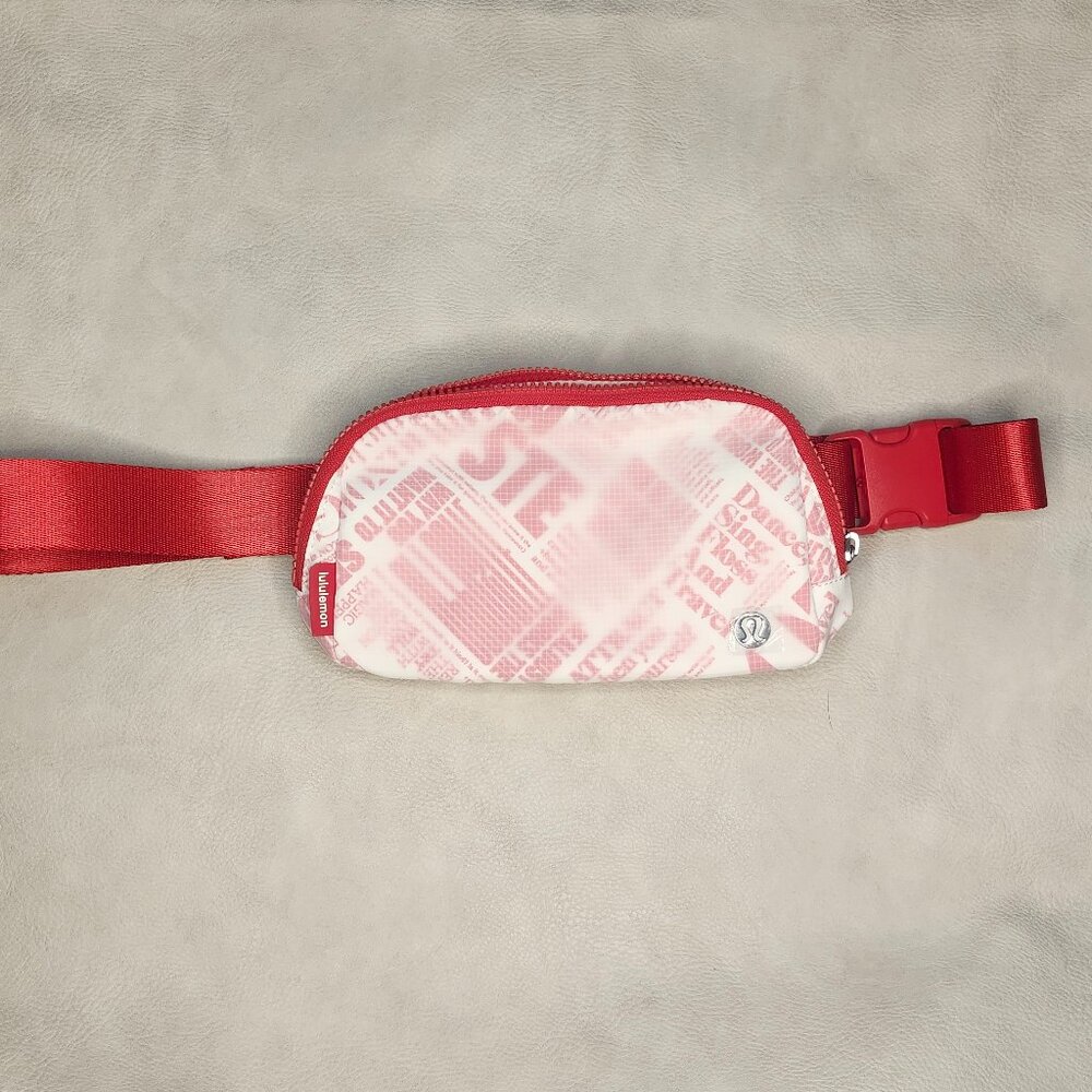 Lululemon Everywhere Belt Bag Sold Out
